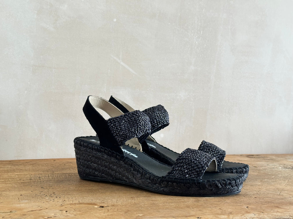 Alpargata MIORA NEGRO